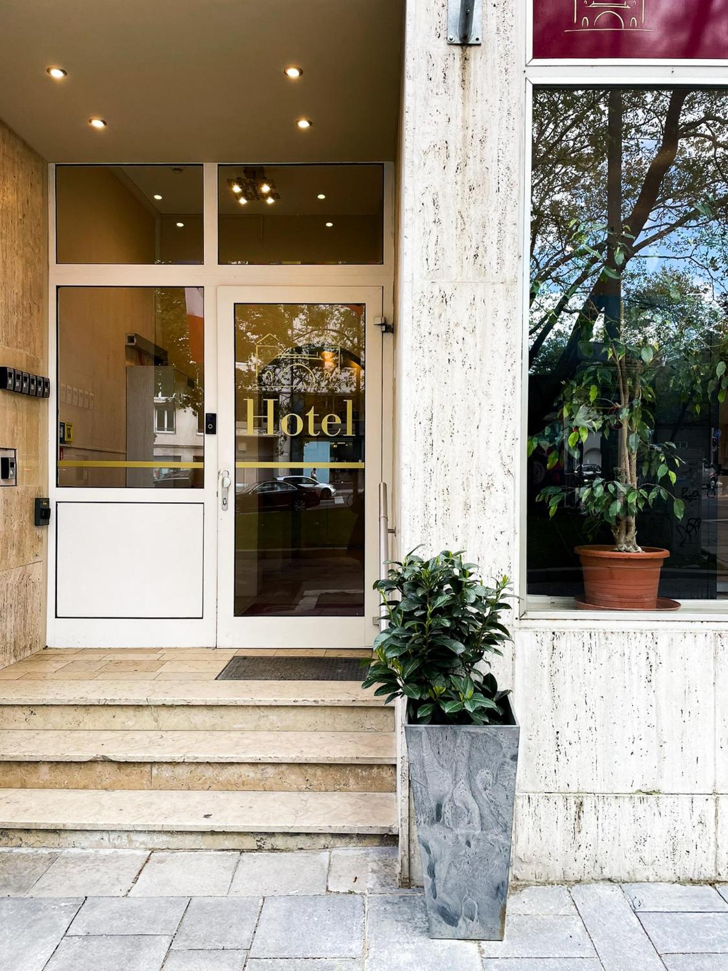 Hotel Sendlinger Tor Munich Luaran gambar